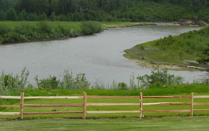3-rail fence with 10' rails